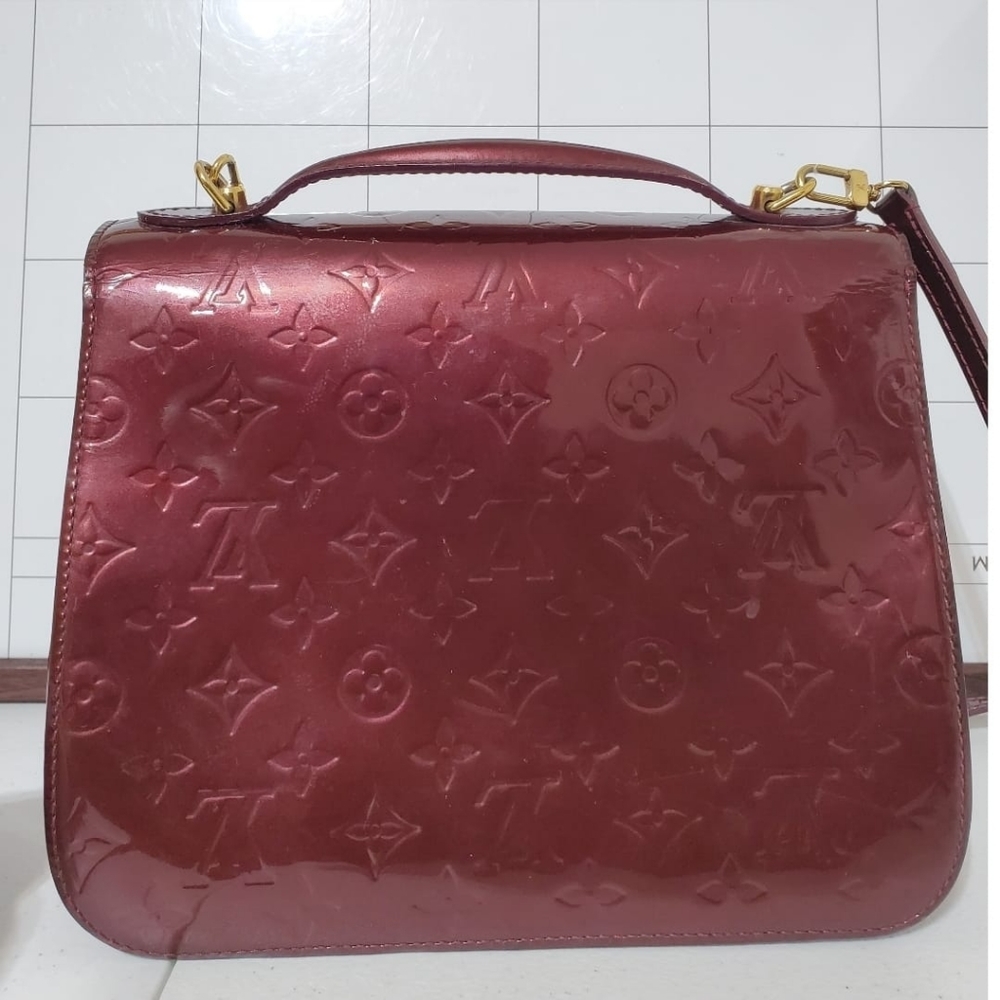 Louis Vuitton Mirada Amarante Vernis Shoul… - Picture 3 of 16